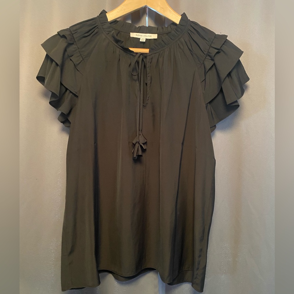 Rose & Olive Charcoal Ruffle Sleeve Blouse